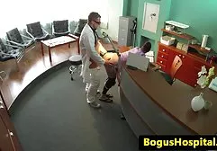 کون کامل و زیبا. فیلمسوپر باحال